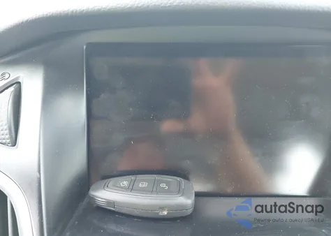 2012 Ford Focus Titanium z USA, uszkodzony, nr VIN 1FAHP3N2XCL365935